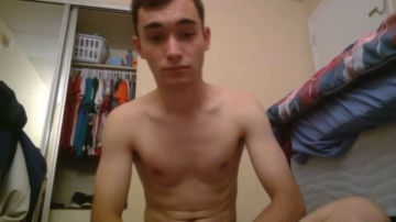 Collegeboy_18andpoor  11-10-2021